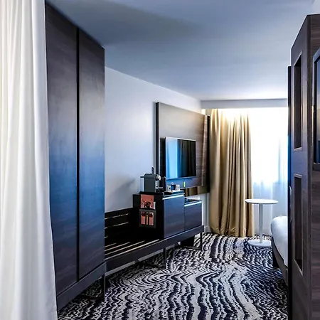 Hotel Novotel 14 Porte D'orleans 4*
