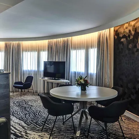 Hotel Novotel 14 Porte D'orleans 4*