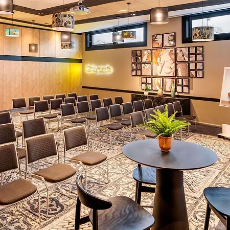 Novotel 14 Porte D'orleans Hotel