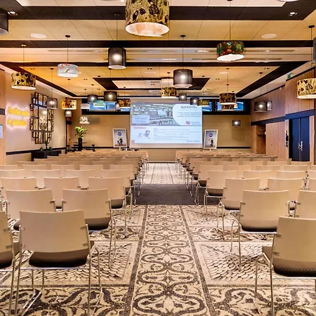 Hotel Novotel 14 Porte D'orleans 4*