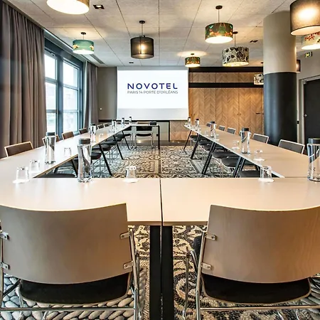 Novotel 14 Porte D'orleans Hotel 4*