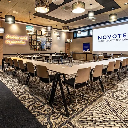 Novotel 14 Porte D'orleans Hotel 4*