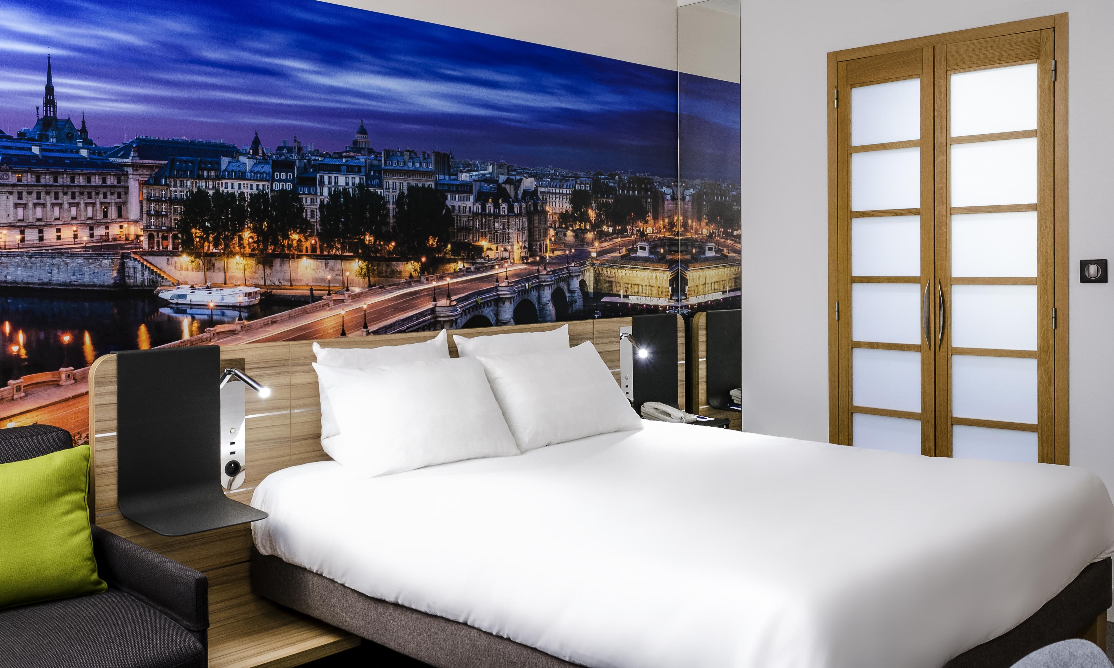 Novotel 14 Porte D'orléans Parigi