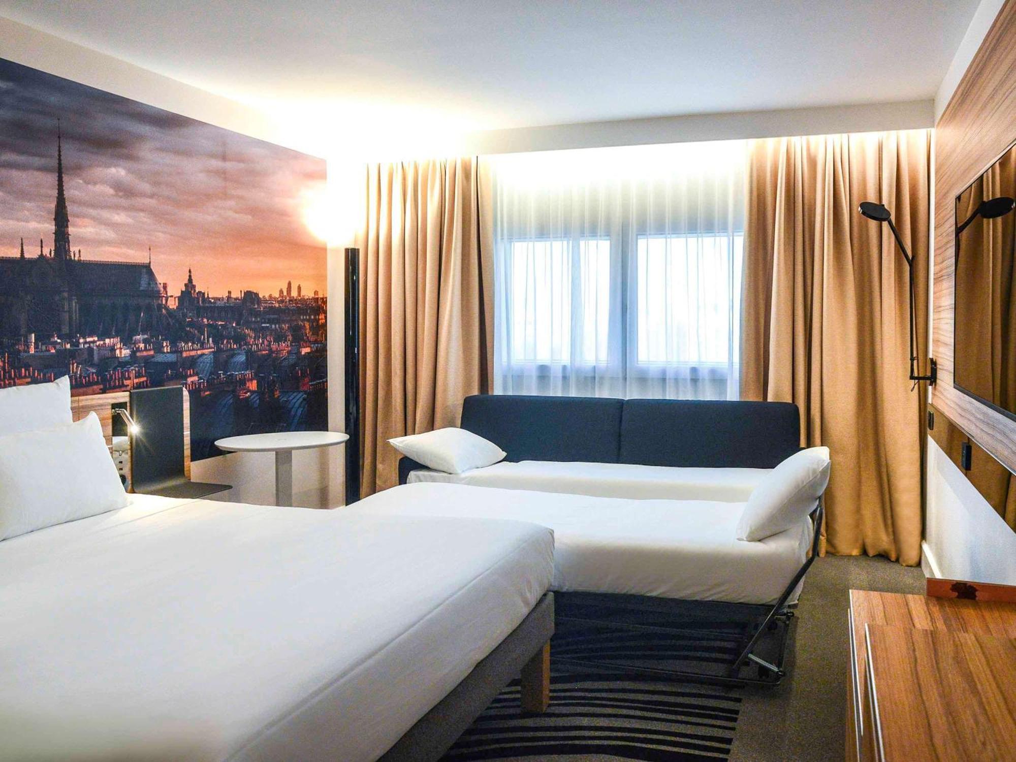 Hotel Novotel 14 Porte D'orléans 4*
