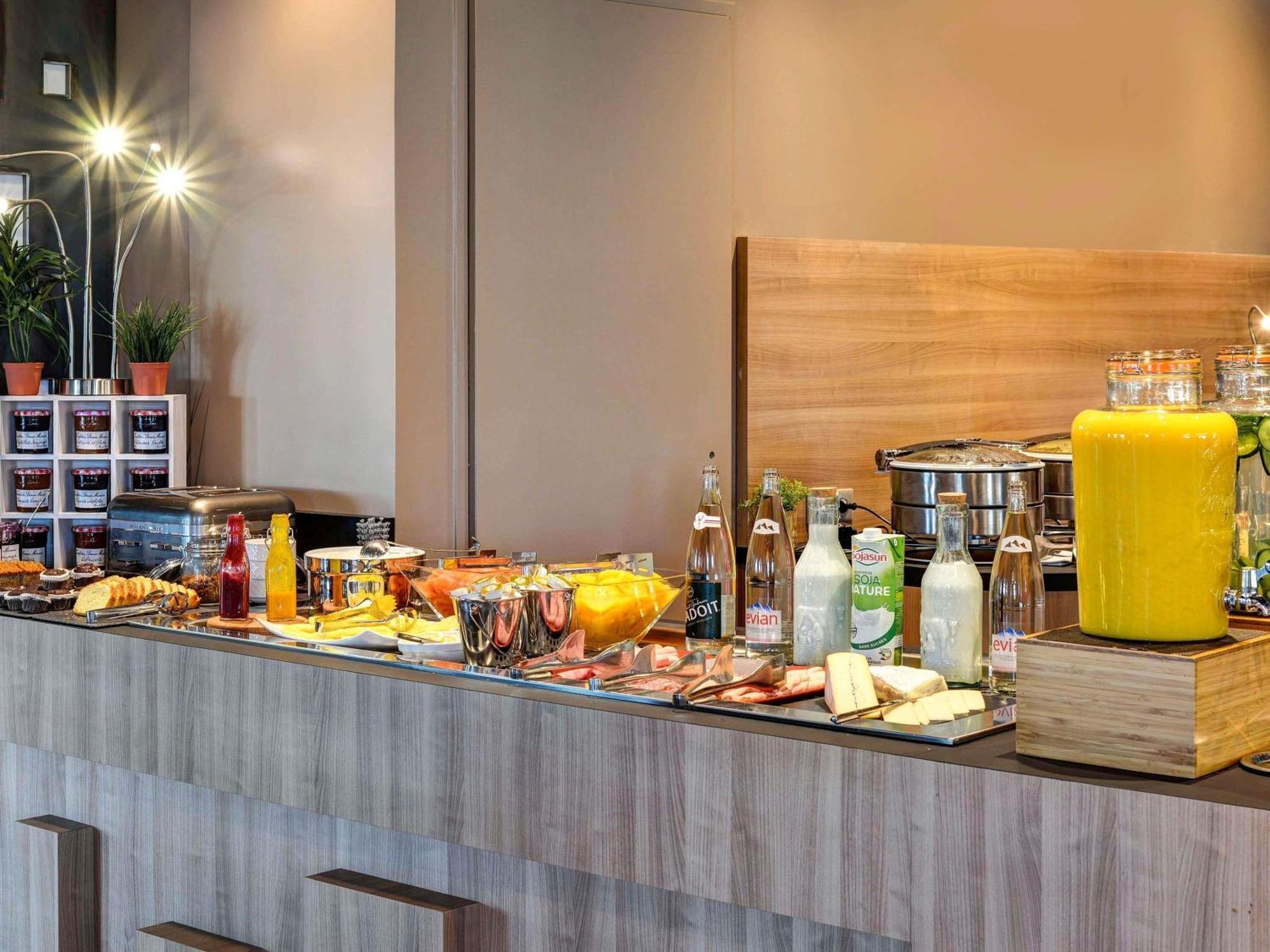 Hotel Novotel 14 Porte D'orleans 4*