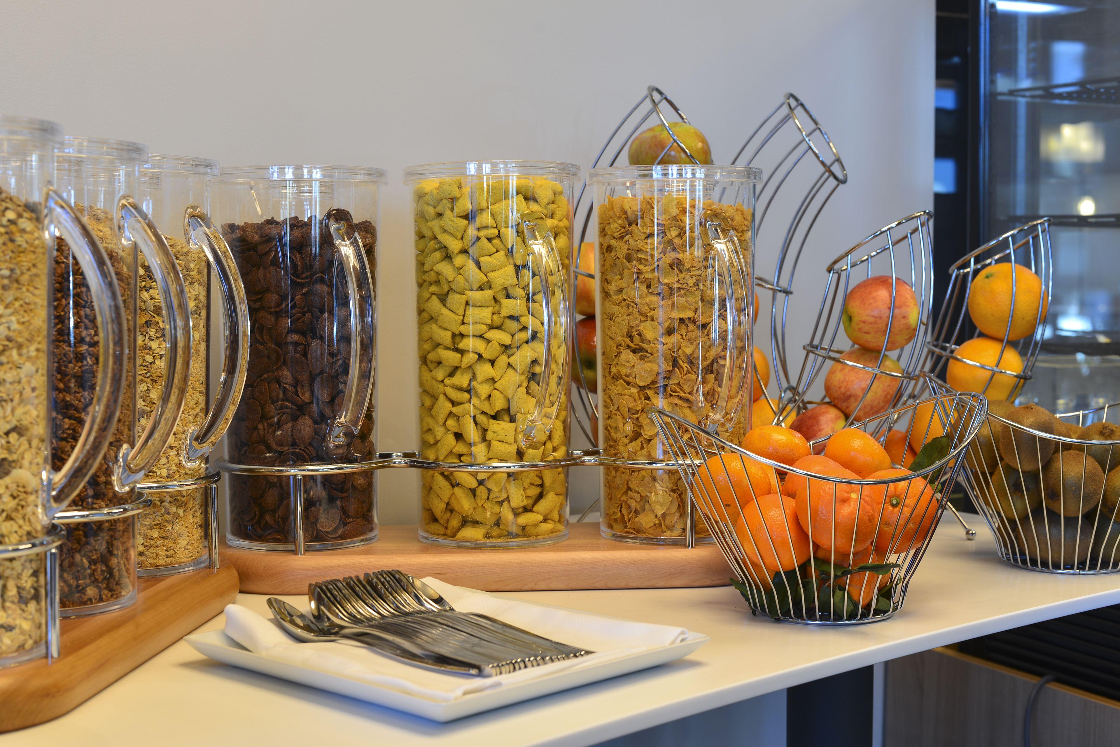 Novotel 14 Porte D'orleans Hotel 4*