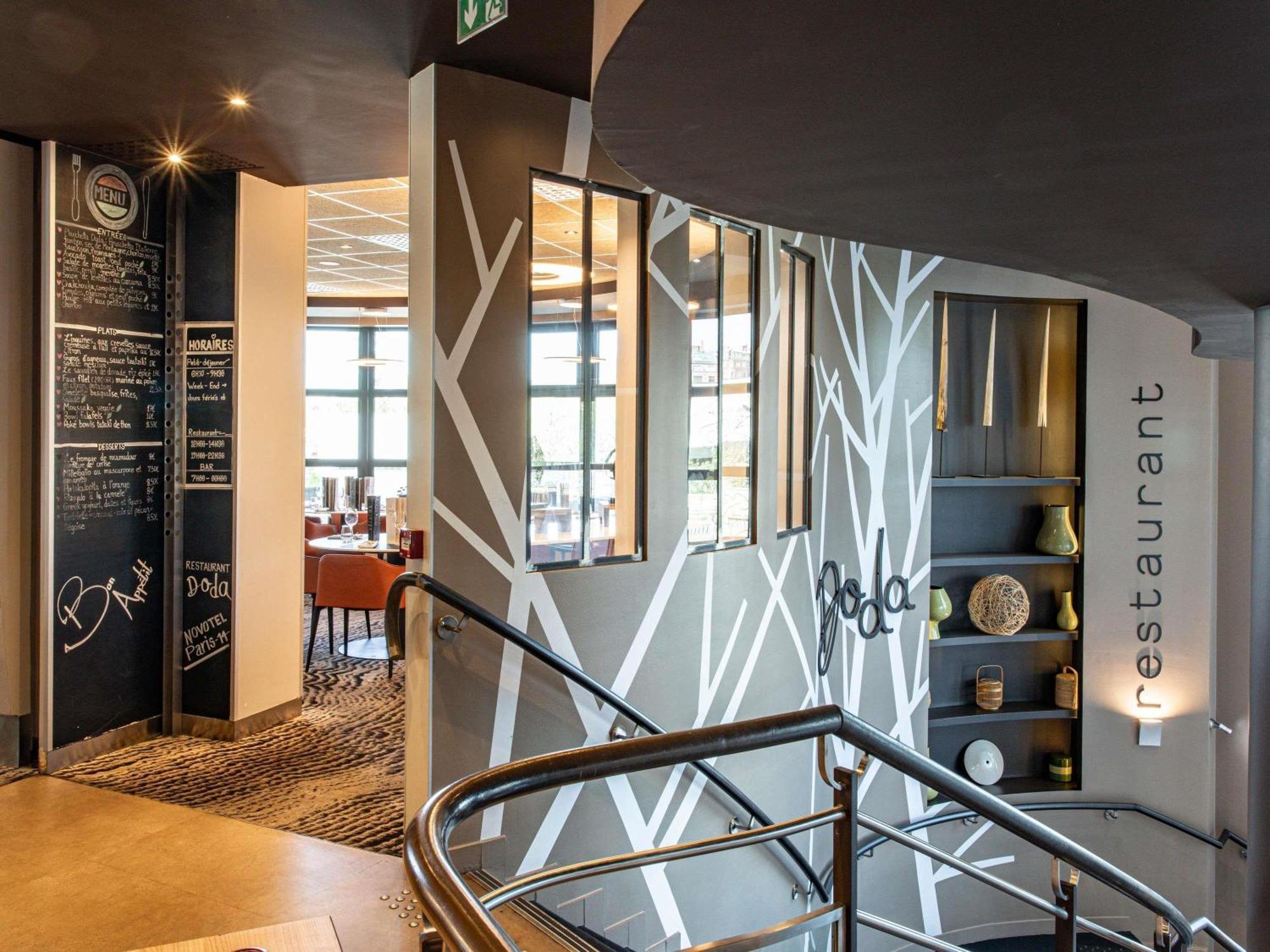 Hotel Novotel 14 Porte D'orléans 4*